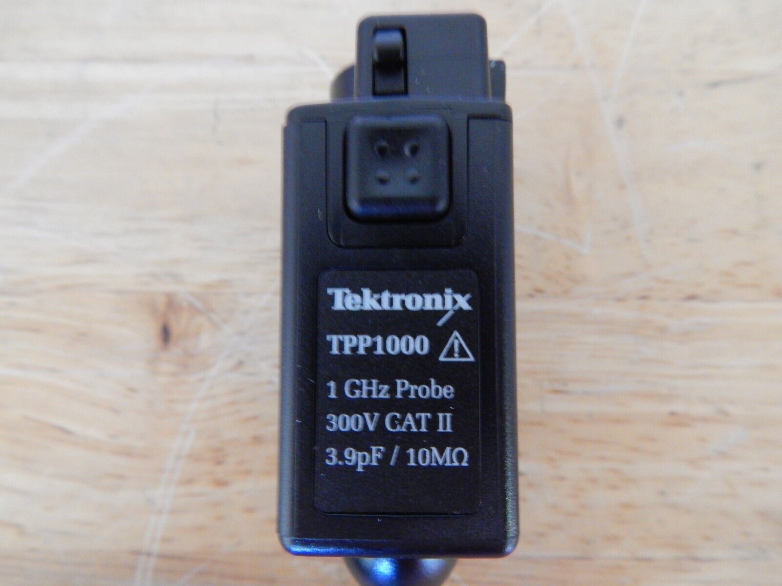 Tektronix TPP1000 1GHz Passive Probe 300V CATII **NEW** Tektronix TPP1000 1GHz Passive Probe 300V CATII **NEW**